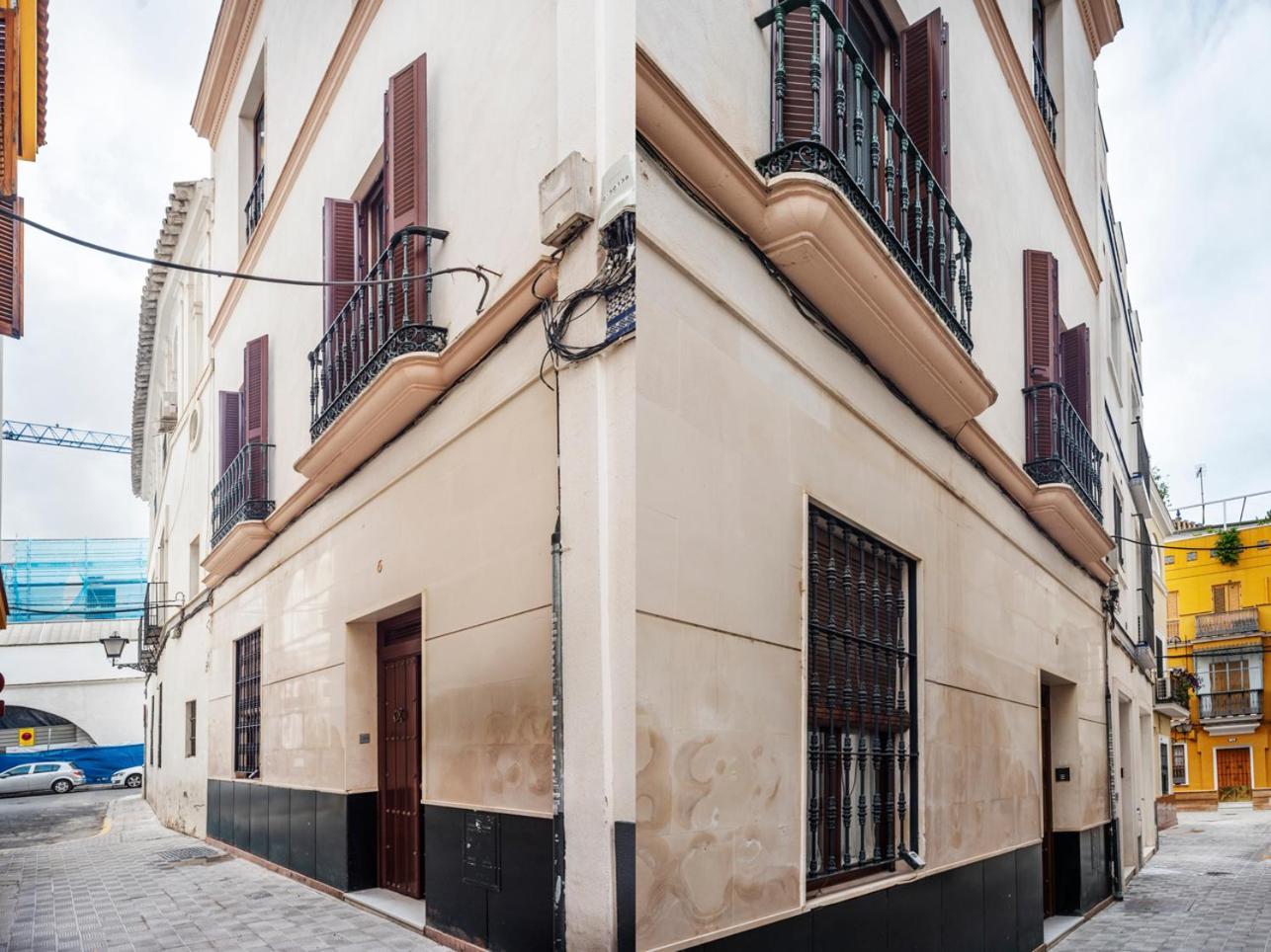 El Arenal De Sevilla, De Toros Y Galeras Exterior photo
